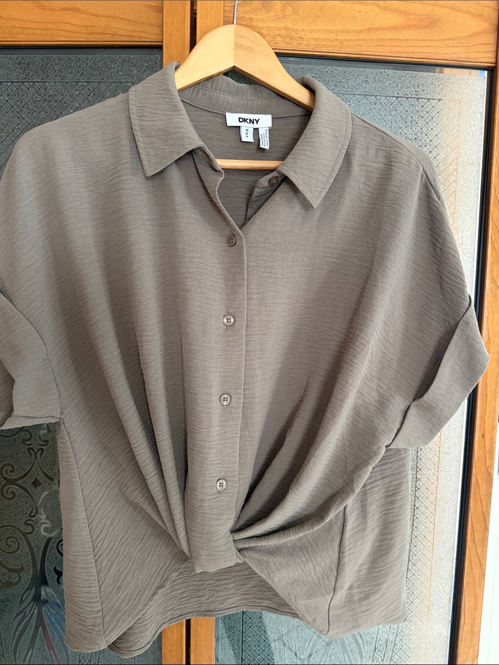 DKNY Short-Sleeve Button-Up Fall Blouse Taupe Med